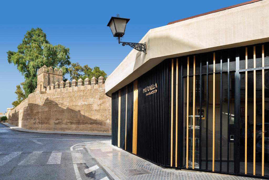 Muralla Sevilla Suites By Lola, Sevilla – Bijgewerkte prijzen ...