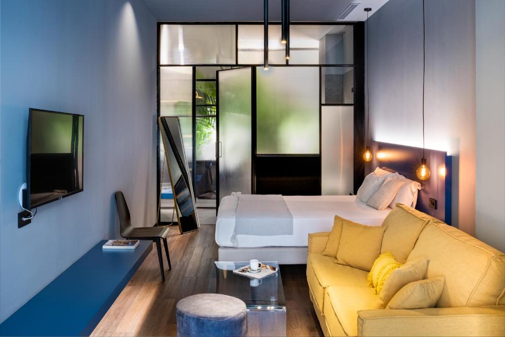 Muralla Sevilla Suites By Lola - Premium Apartment With Bathtub