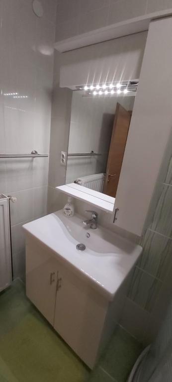 Kúpeľňa v ubytovaní APARTMENTS KRAPEC2