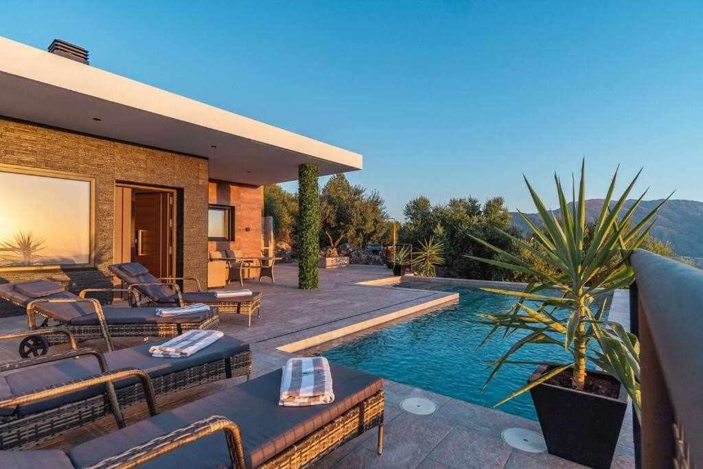 Villa Fahrenheit, El Gastor – Updated 2023 Prices
