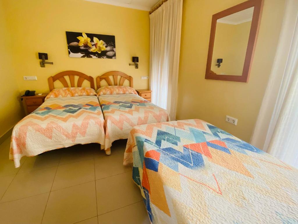 Hostal L'Anfora - Camera Tripla