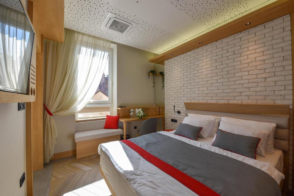 Comfort Central Place Sarajevo - Studio Apartment