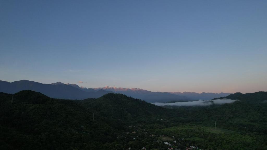 Un paisaje natural cerca de la casa de huéspedes