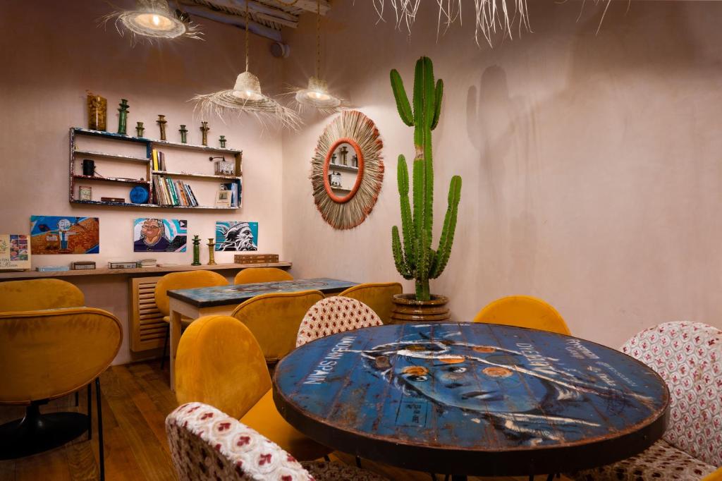 Гостиная зона в Mama Lova Hôtel, Riad, Restaurant & Spa