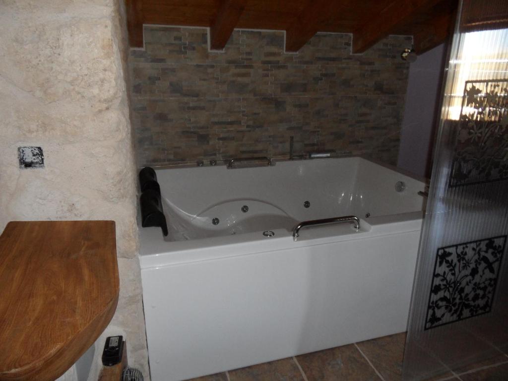 Jacuzzi Casa Rural El Lagarcillo