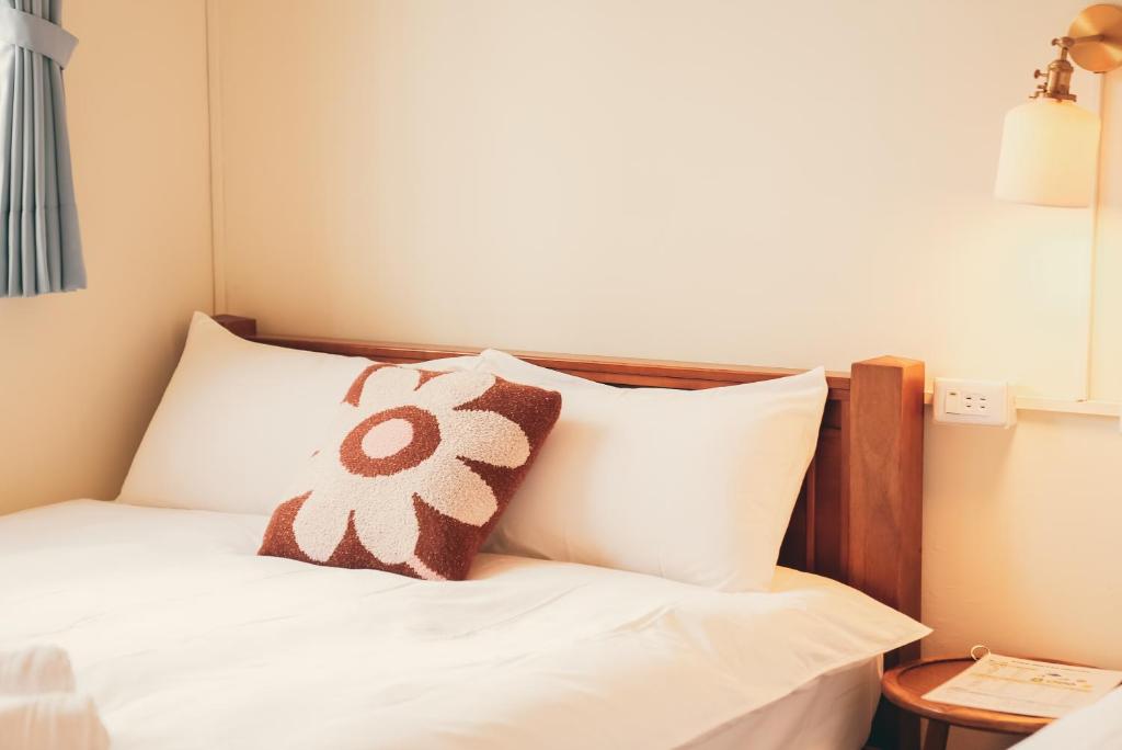Rúm í herbergi á Juran B&B