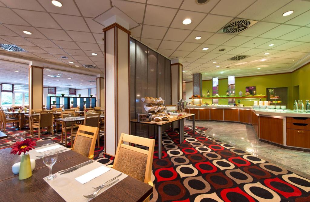 Restaurace v ubytování Leonardo Hotel Köln