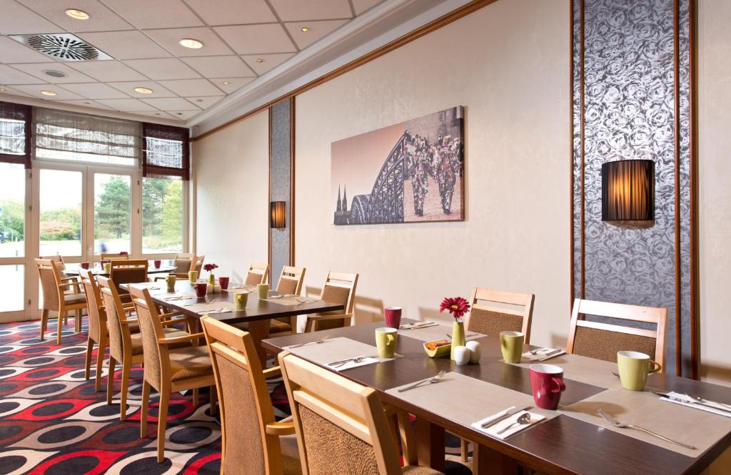 Restaurace v ubytování Leonardo Hotel Köln