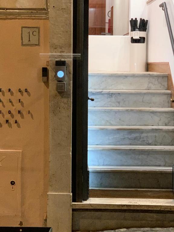 Albergo Delle Regioni, Barberini - Fontana di Trevi - Resim 14