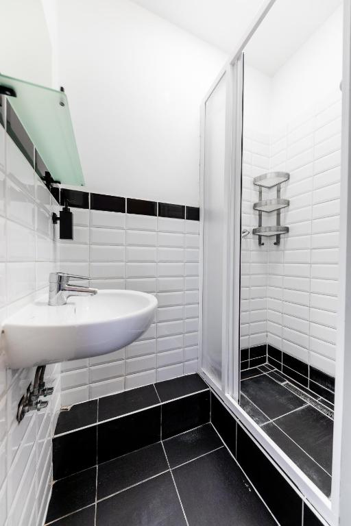 Adagio Downtown Rooms - Resim 17