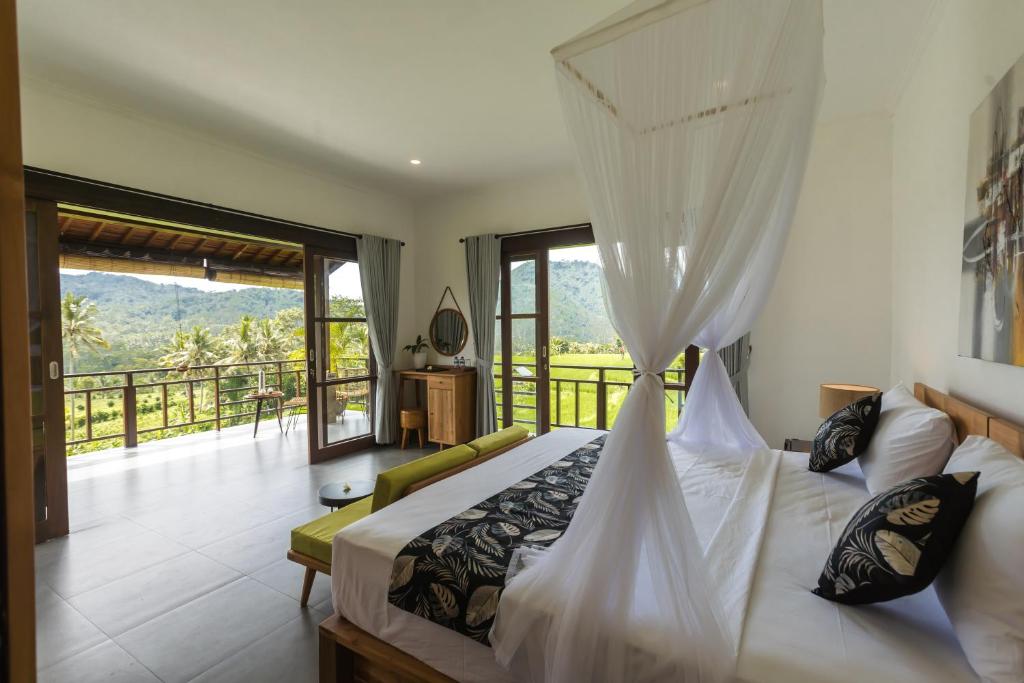 Ume Dukuh Home Sidemen - 1