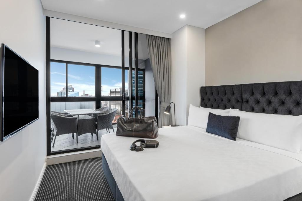 Meriton Suites Kent Street, Sydney - Resim 18
