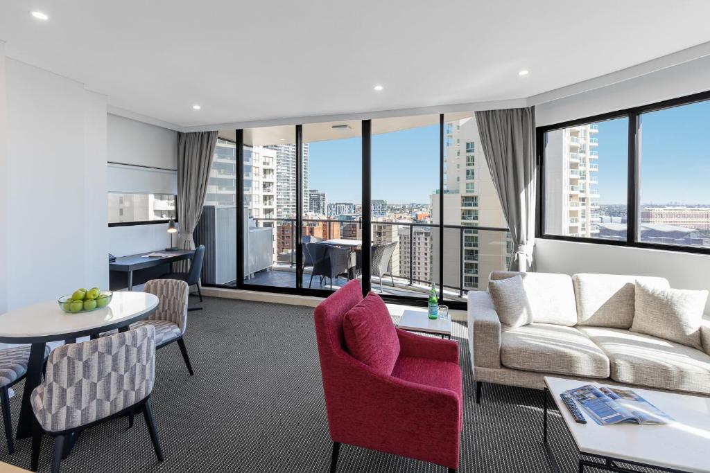 Meriton Suites Kent Street, Sydney - Resim 39