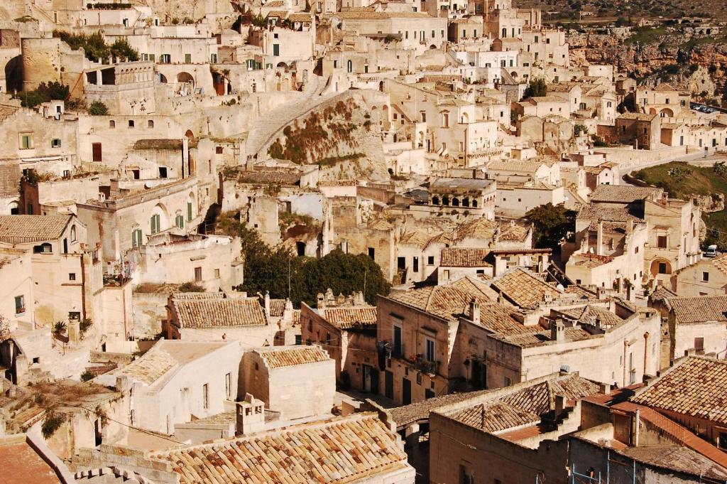 Nespecifikovaný výhled na destinaci Matera nebo výhled na město při pohledu z penzionu