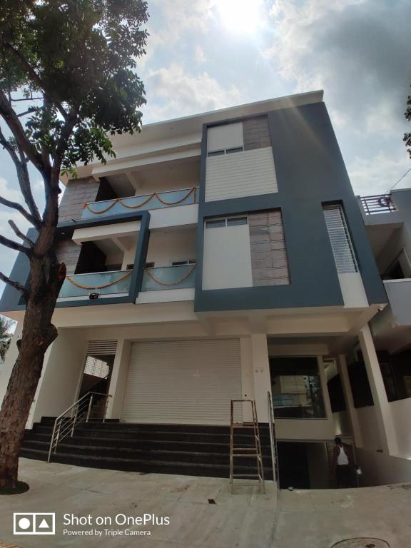 Meer Stay - Premium Service Apartments - Appartement De Deux Chambres