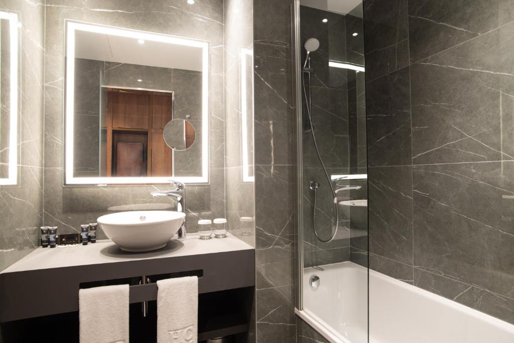 Hotel Granada Center - Resim 13