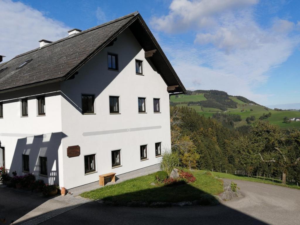 Ferienwohnung Falkennest – Photos 1