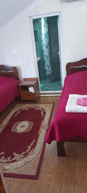 Nona Guest House - Chambre Familiale Avec Salle De Bain Privée