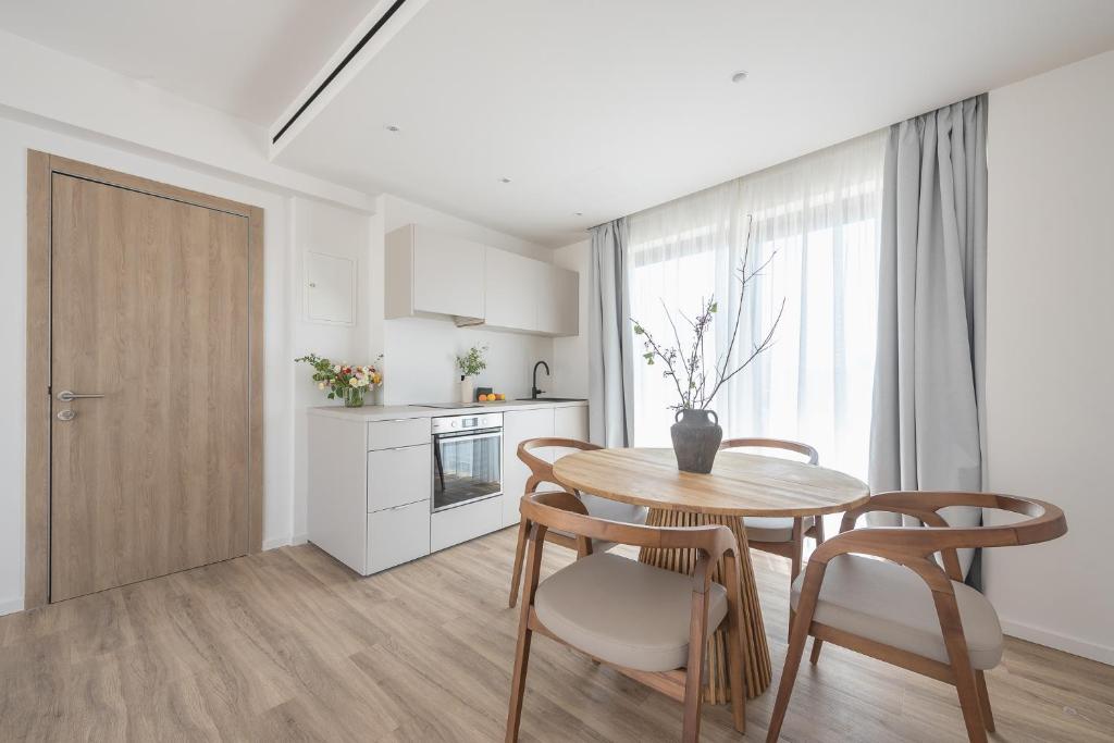 Ceramian Athens - Resim 31