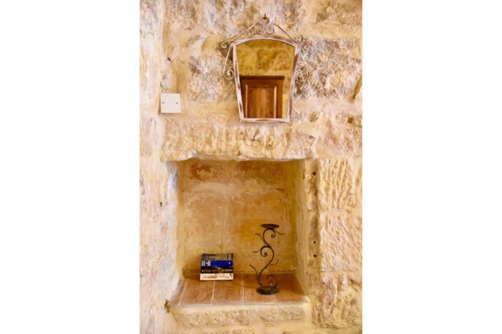 Fotografie z fotogalerie ubytování Ta'Martin Farmhouse Xewkija Gozo v destinaci Xewkija