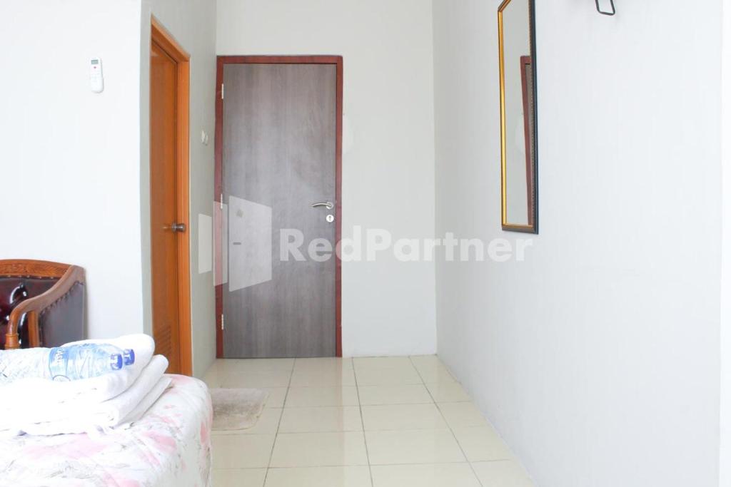 Fotografie z fotogalerie ubytování Brahma Hotel Mitra RedDoorz v destinaci Jakarta