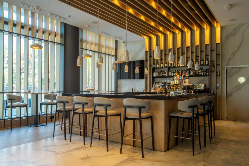 Lounge nebo bar v ubytování Hotel Granada Center