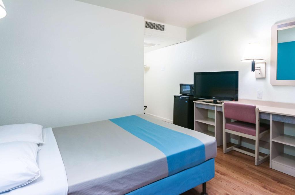 Motel 6-Green River, UT - Double Room - No Fumadores