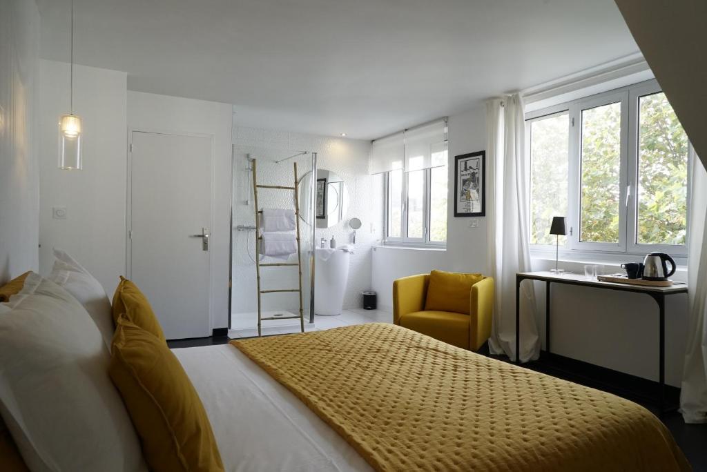 Zdjęcie z galerii obiektu Magnifique Villa face à la mer - SPA w mieście Concarneau