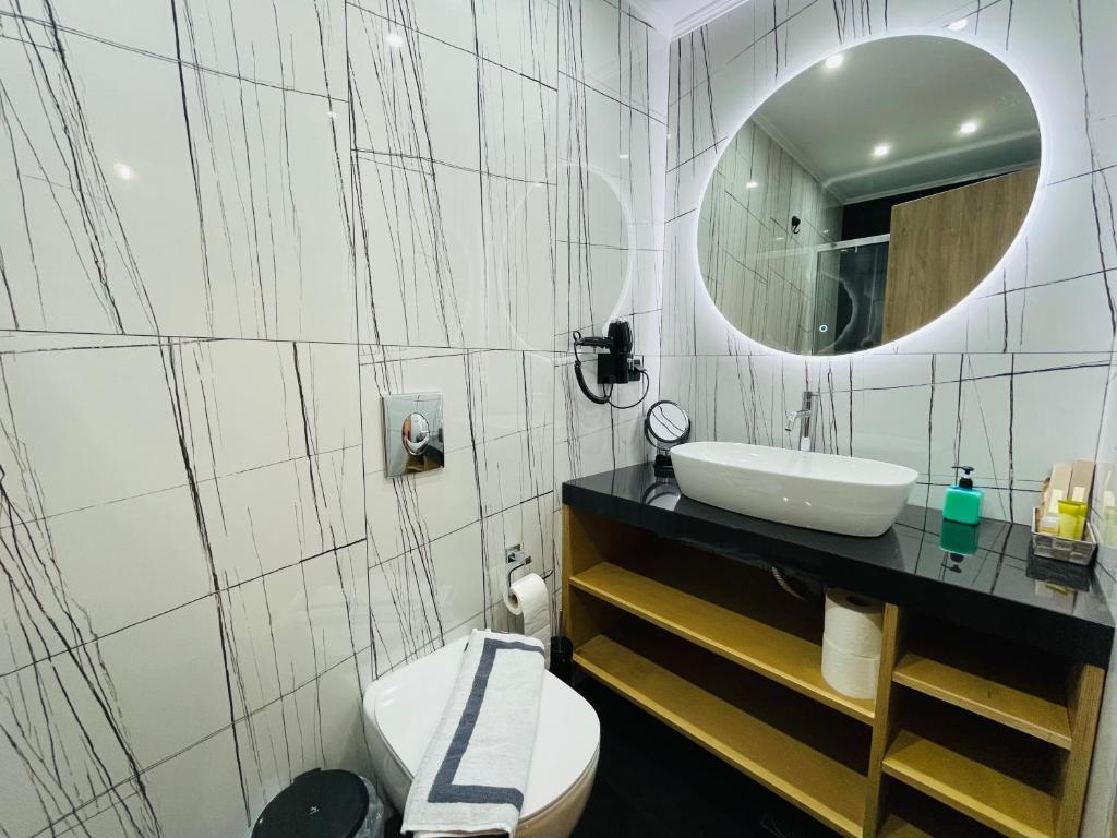 Koupelna v ubytování XENIOS SUITES