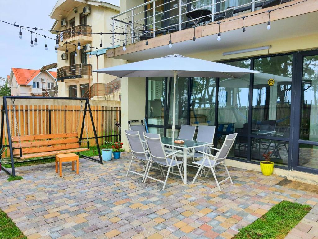 Balkón nebo terasa v ubytování beachfront apartments ,,kapro-one,,