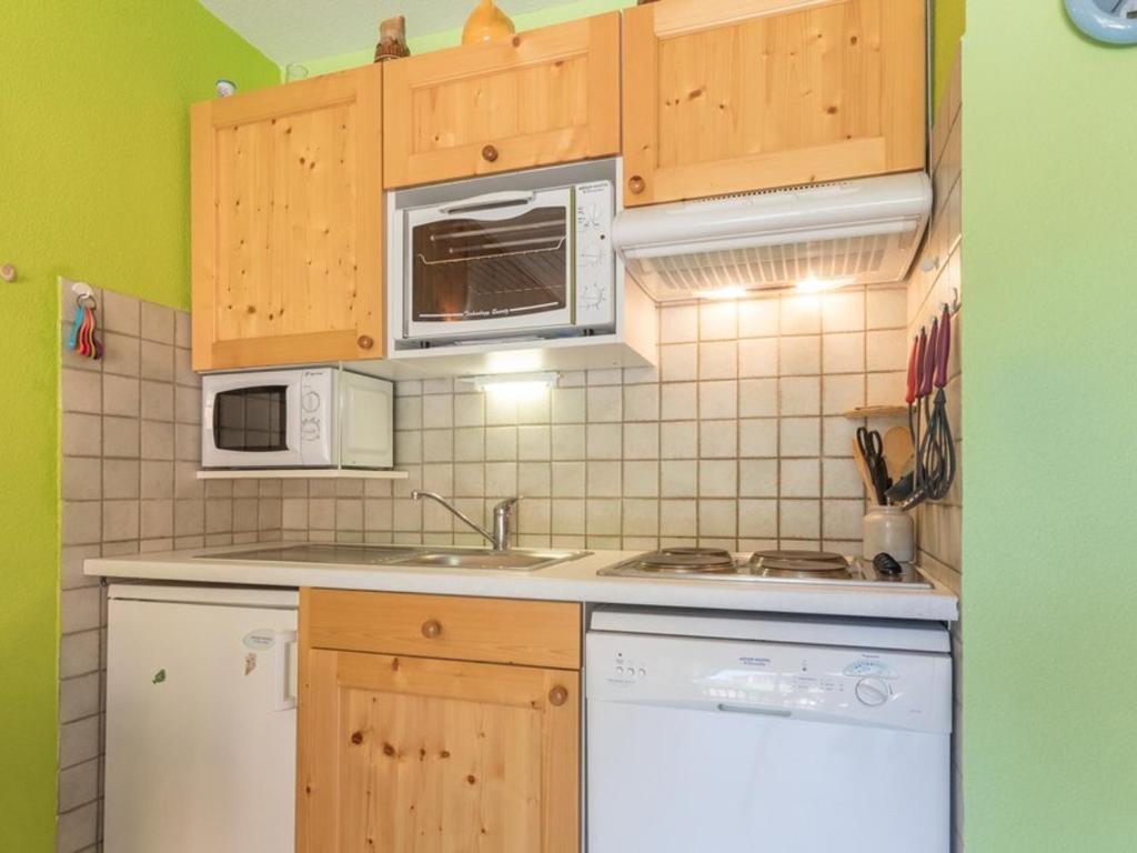 Appartement cosy 4 pers à Chantemerle avec balcon, parking, proche pistes de Serre-Chevalier! - FR-1-330E-12 - 公寓（4个成人）