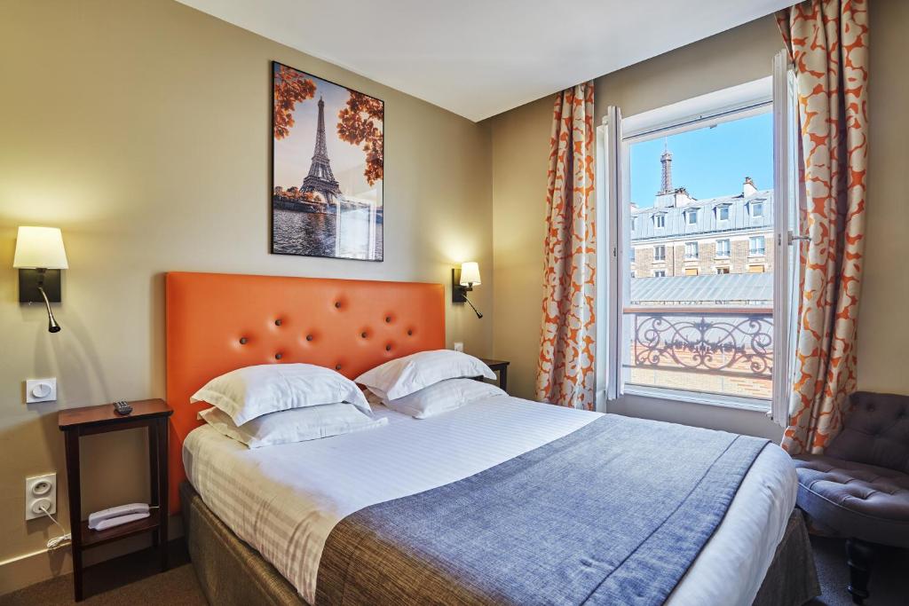 Hôtel Le Relais Saint Charles - Resim 2