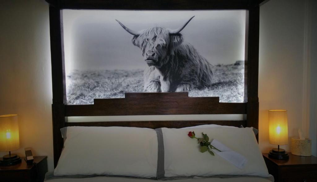 The Four Seasons Hotel - Chambre Double Avec Un Lit De Quatre Affiches