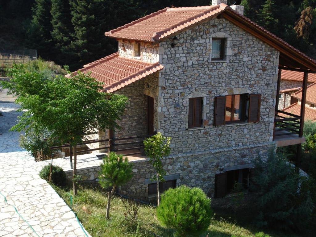 Georgio's V Chalet Kalavrita - 9