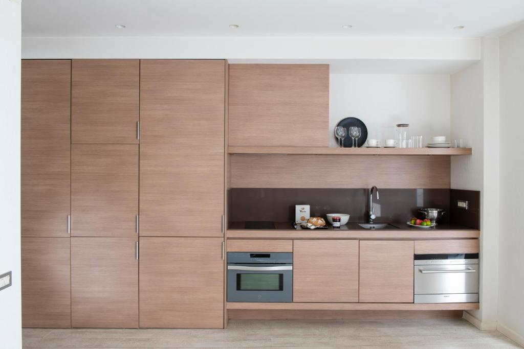 Kuchyň nebo kuchyňský kout v ubytování Eric Vökel Boutique Apartments - BCN Suites