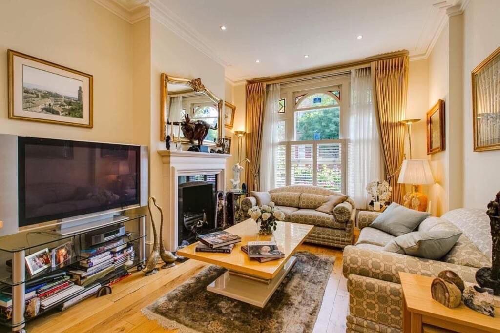 Photo from Georgiana's Guesthouse in Hammersmith and Fulham, London, United Kingdom