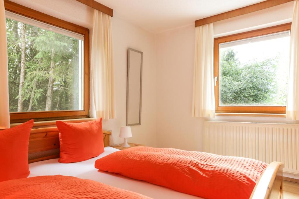 Postel nebo postele na pokoji v ubytování Ferienwohnungen Ötztal