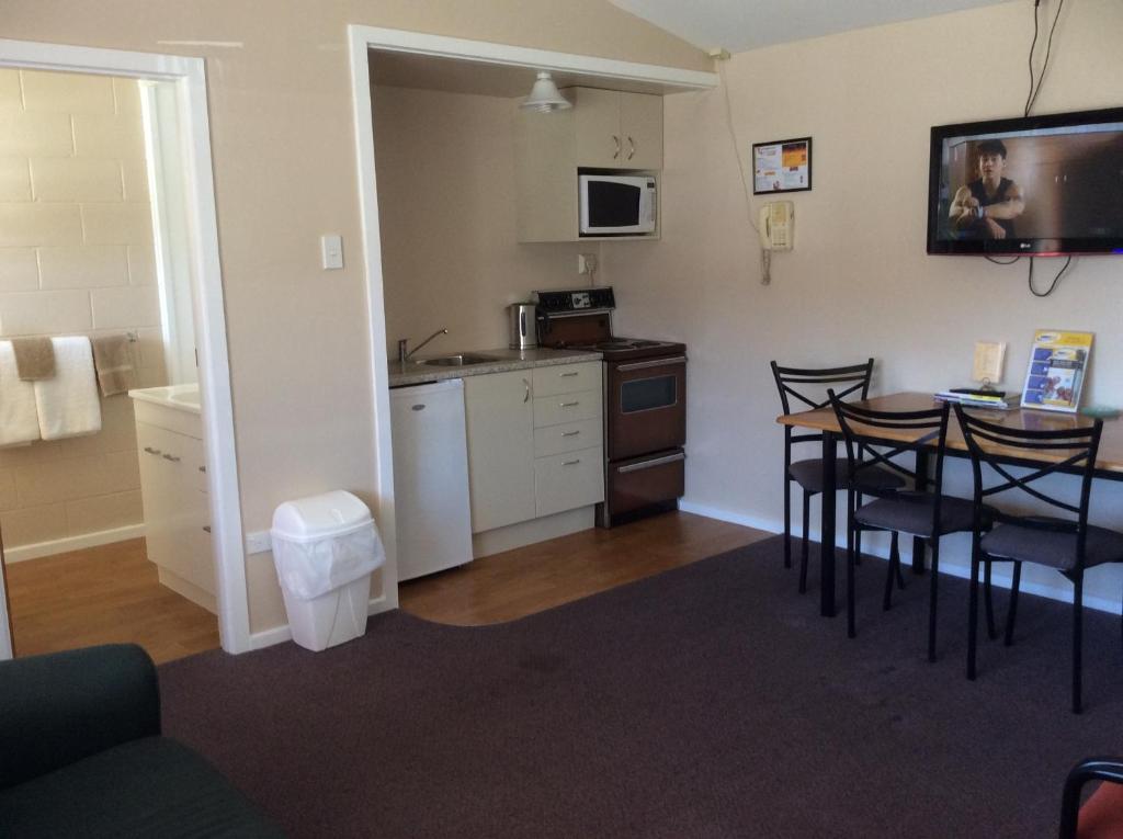 AAA Marlin Motel - Resim 30