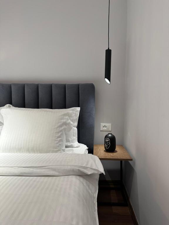 4SeasonsGea , Studio Apartment In Heart Of Tirana - Image 9