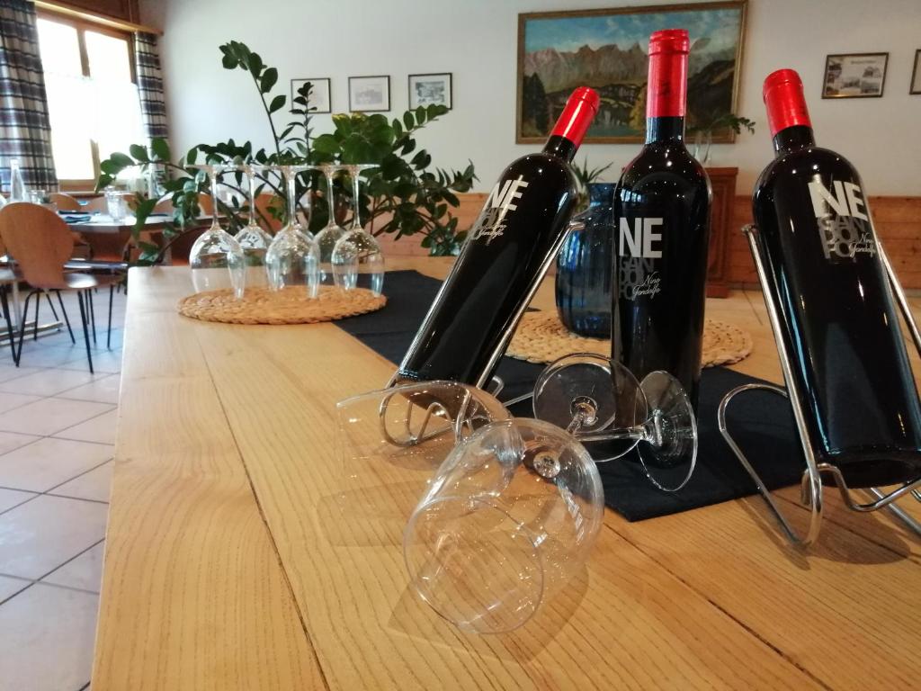 Nápoje v ubytování Hotel Restaurant Knobelboden