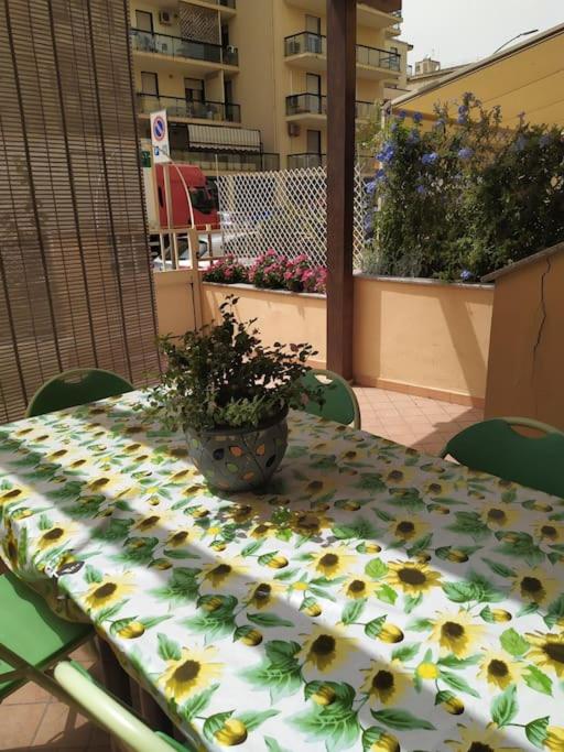 Zdjęcie z galerii obiektu Casa graziosa con ampio cortile per i tuoi momenti all'aperto w mieście Alghero