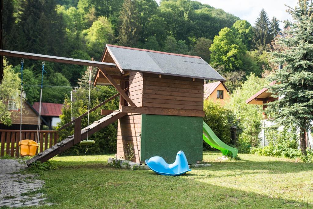 Herní místnost nebo prostor pro děti v ubytování Desa