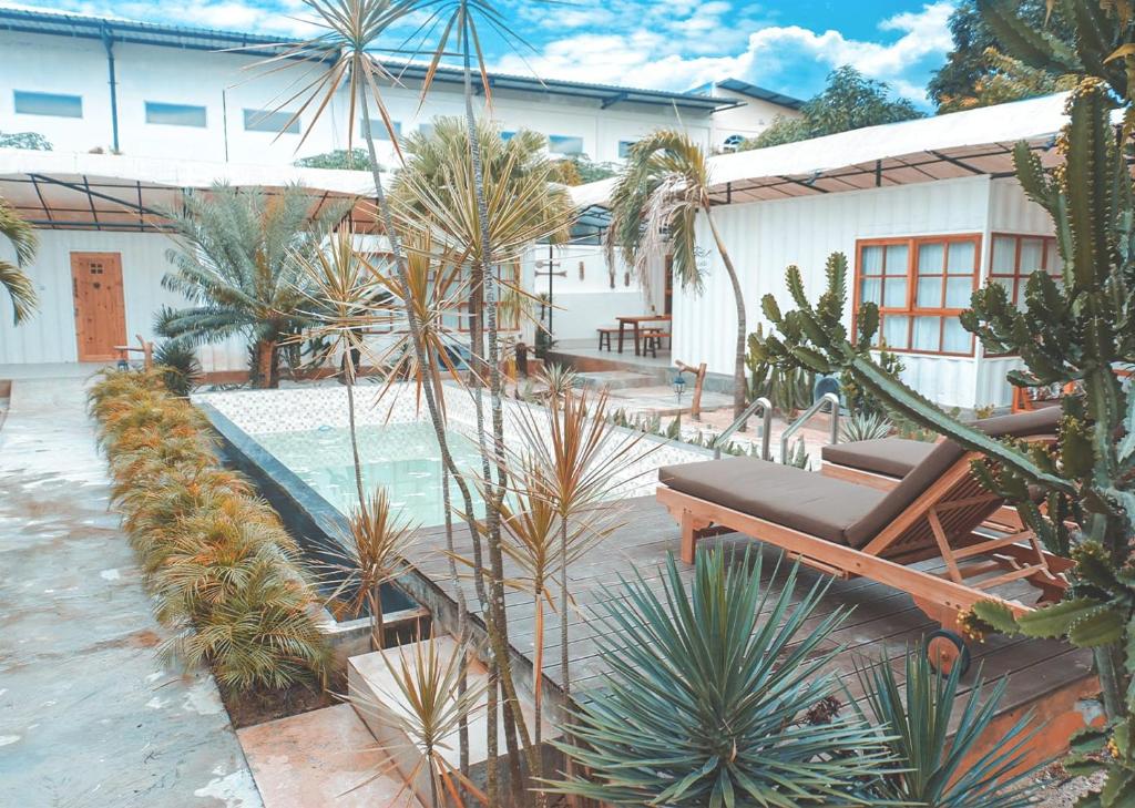 Bazén v ubytování Danka Vacation Home nebo v jeho okolí