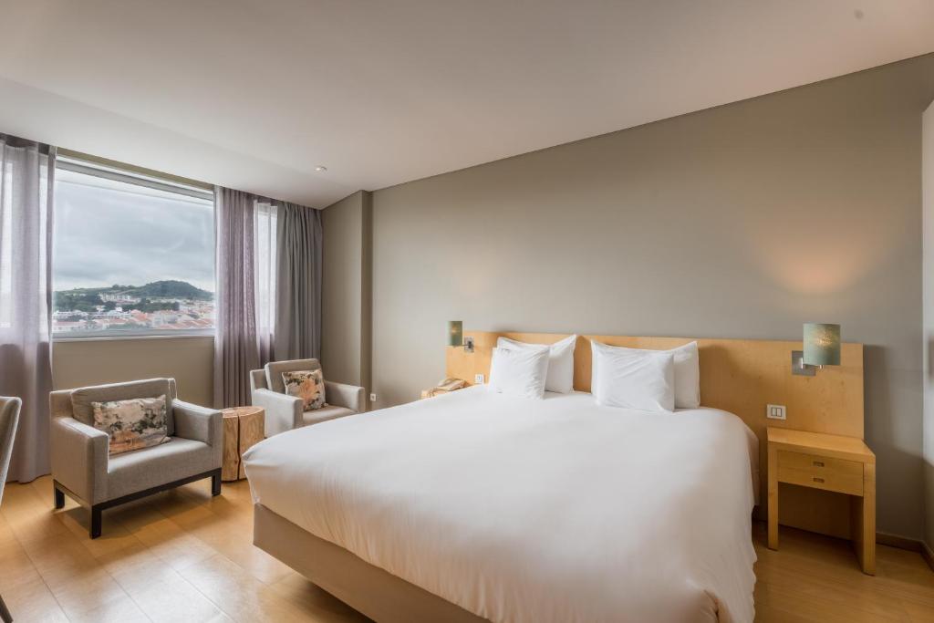 
Standard Double or Twin Room
