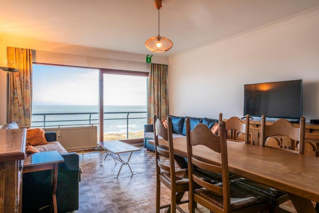 Photo de la galerie de l'établissement studio vue mer, à La Panne