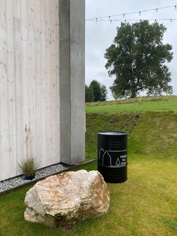 Vonkajšia záhrada v ubytovaní Domki Widok Na Staw