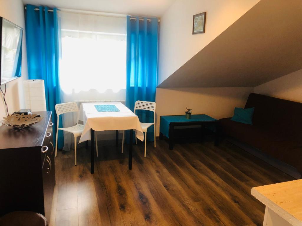 KORNLEX pokoje gościnne z aneksem kuchennym - Double Room