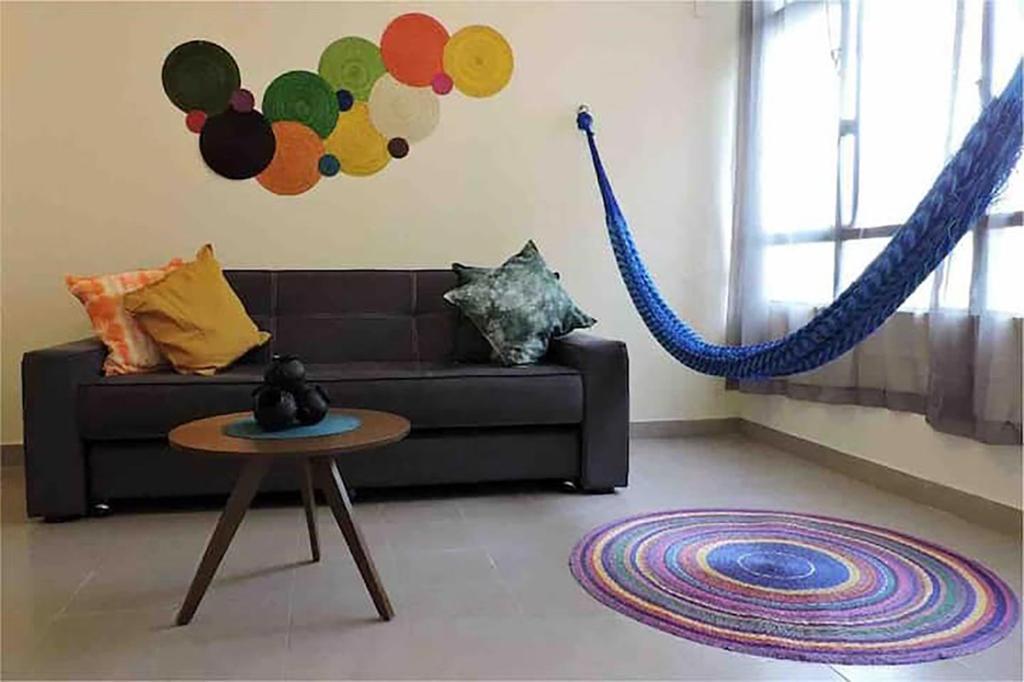 Casa cómoda con patio a 4 cuadras de la catedral. - Housity