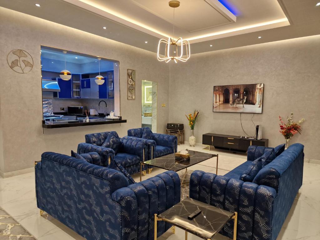 Luxury 2Bedroom Apartment in AlThumama, Doha (updated prices 2024)