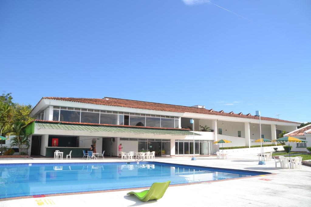 Bazén v ubytování Hotel Albatros nebo v jeho okolí